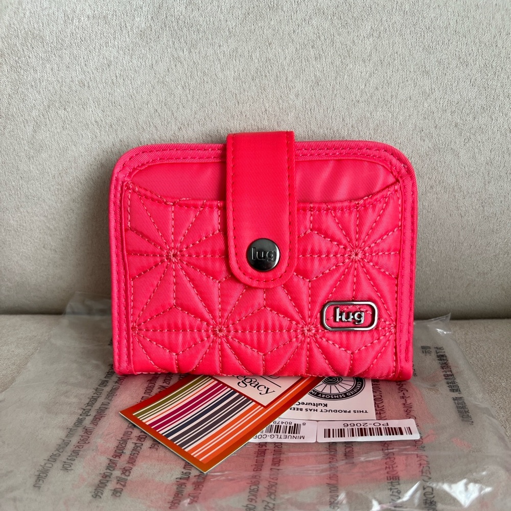 NWT Lug Legacy Collection Minuet RFID Wallet in Coral Red
